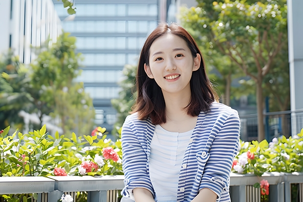 2024美术高考命题 2024年艺考美术文化分数线